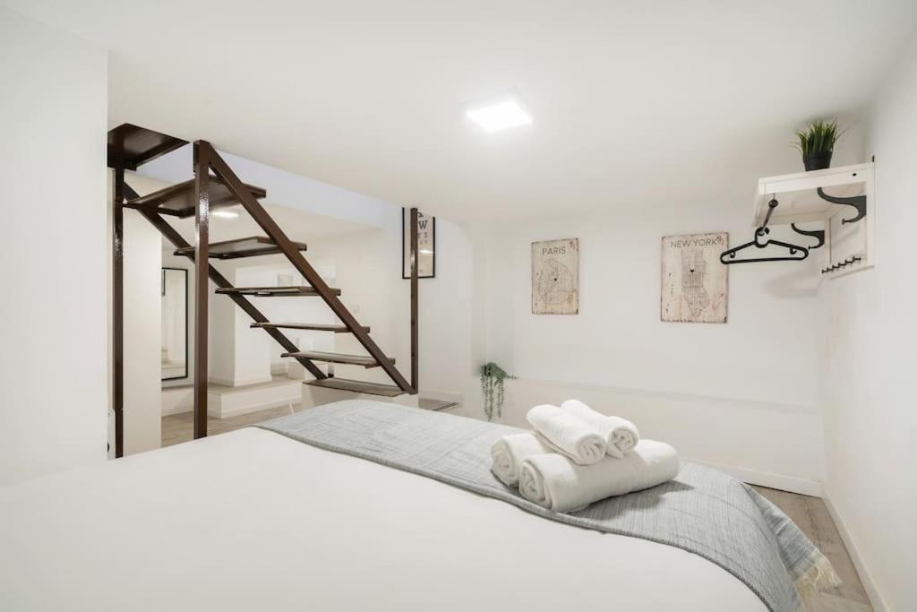 Appartamento Charming Flat In Madrid-Rio Esterno foto