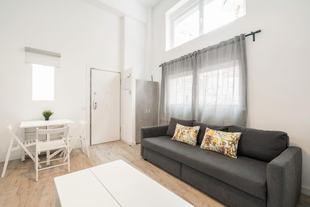 Appartamento Charming Flat In Madrid-Rio Esterno foto